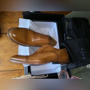 Brand New. Never Worn. Taft Noah Shoe in Honey. Size 12. NWT